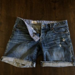 Gap shorts